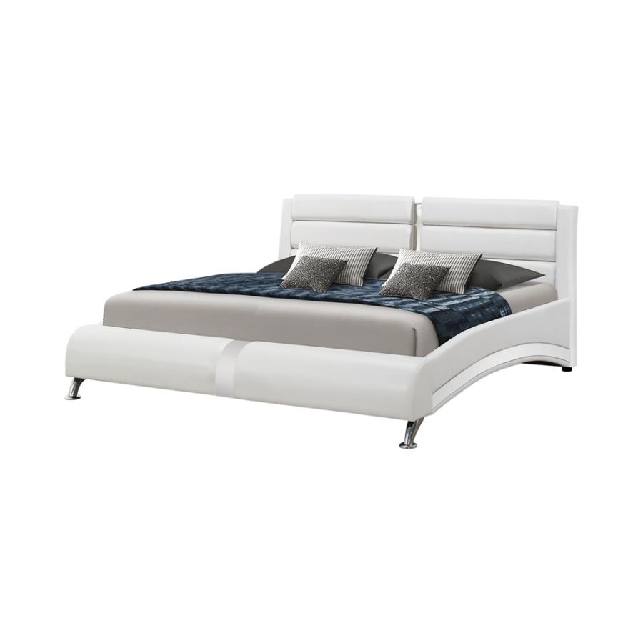 Jeremaine - Upholstered Bed Queen - White